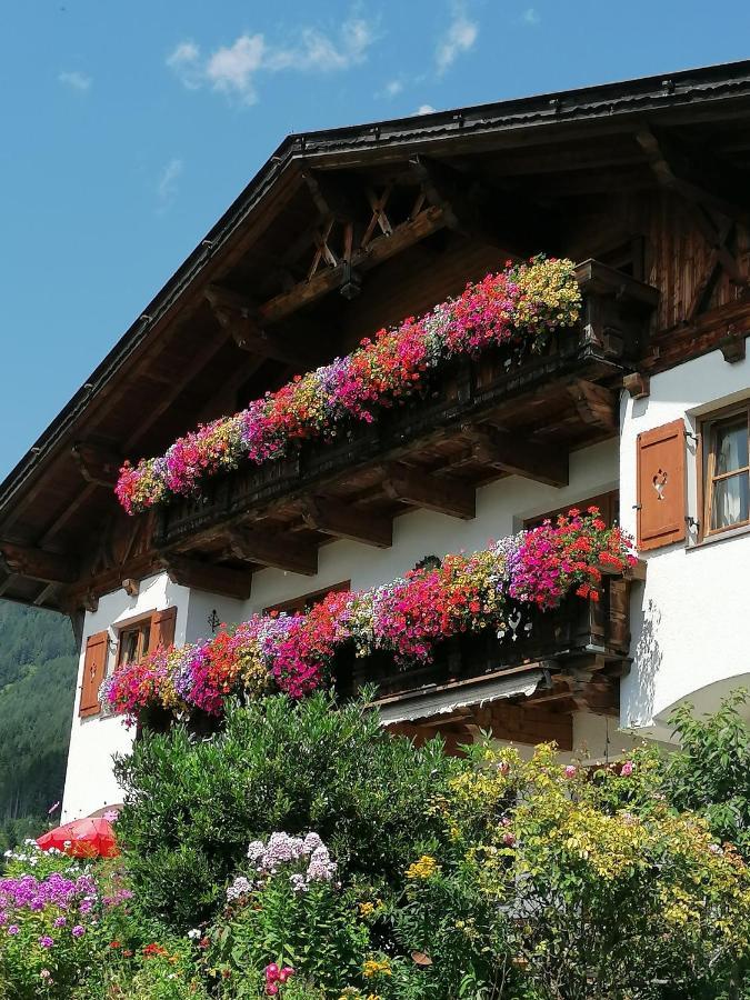 Schottenhof Fulpmes Exterior foto